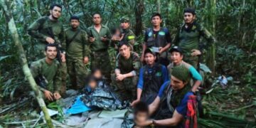 Четири деца преживеале еден месец во џунгла откако авионот со кој патувале се урнал