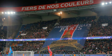 ПСЖ ја откажа прославата на титулата во чест на својот голман кој се бори за живот