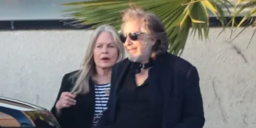 Ал Пачино почна да се дружи со бившата додека чека бебе со 54 години помладата девојка