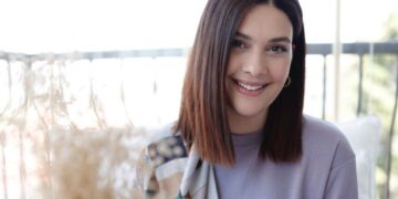 Пешачење, салати и лимонада со ѓумбир е тајната на турската актерка Бергузар Корелза добар изглед