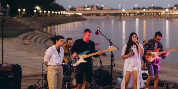 Извозевме 3000 километри, настапивме во Будимпешта, Краков и Осиек, следна дестинација „Егзит“ во Нови Сад: Дина Јашари на летна турнеја во регионот