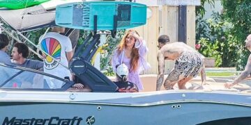 Шакира и Луис Хамилтон се во врска, тврди близок пријател на парот