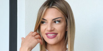 (Фото) Бившата ѕвезда од „Задруга“ Тара Симов доби син