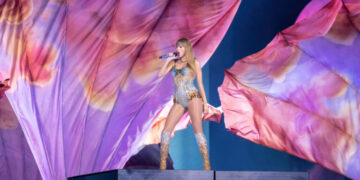 Тејлор Свиф од концерт заработува 13 милиони долари, се проденува дека пејачката од турнејата ќе зарботи 1,3 млијарди долари