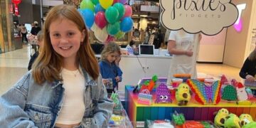 Во време на пандемијата заработи милиони, а сега на 11 години ќе се пензионира: Успешната приказна на Пикси Кертис директор на компанија за играчки