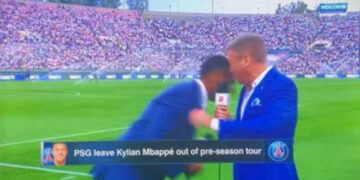 (Видео) Поранешниот голман Шака Хислоп колабираше во програма во живо