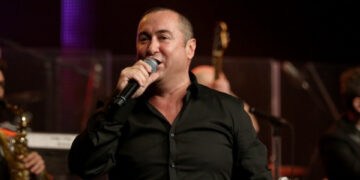 На Џани му се слоши на настап и е итно хоспитализиран