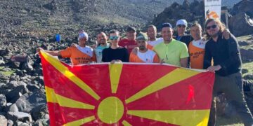 Планинари од Штип го искачија нависокиот врв во Турција