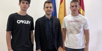 Матеј и Леонид освоија прво место на меѓународен натпревар на НАСА