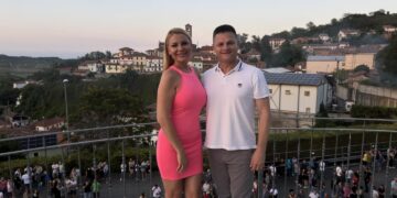 Елена Велевска со градоначалникот на Каменица ужива во Џенова