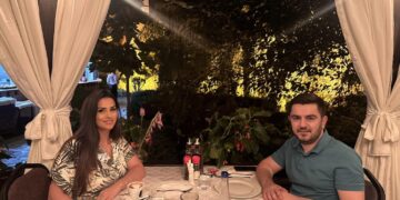 Бектеши славеше 12 години брак со сопругата Јилка