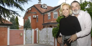 Сè што вложивме изгубивме во пожарот, со Брена моравме сè од почеток, Боба Живојиновиќ за почетоците во „Гранд“