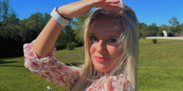 Позната јутјуберка почина на 22 години