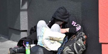 Маж просел низ улиците на Будва со 20.000 евра во џеб