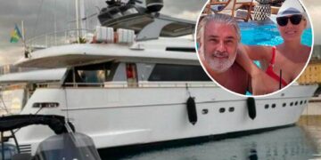 (Фото) Брена и Бобо крстарат на јахта од 6 милиони евра низ Јадранот