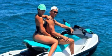 Роналдо ги помина Кардашијан и Меси, фудбалерот заработува најмногу од објави на Инстаграм