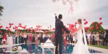 Хороскопски знаци кои сонуваат за брак и едвај чекаат да направат свадба