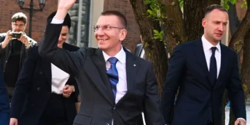 Летонија го доби првиот геј претседател