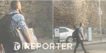 Стенд-ап комичарот Никола Тодороски сам си купи опрема за да ја смее публиката