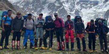 Сашко Кедев го искачи Нага Парбат, деветтиот највисок врв во светот