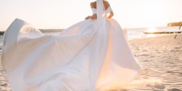 Кина ќе го поттикнува наталитетот со давање пари за помладите од 25 години