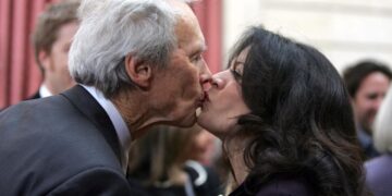 Почина љубовницата на Клинт Иствуд: нивната врска траеше 14 години, додека актерот беше во брак