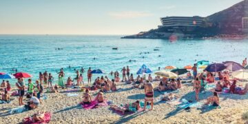 Плажата Титови Хаваи го чува споменот на некогашното елитното летувалиште на југословенската армија