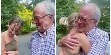 Девојката му посвети емотивна тетоважа на нејзиниот татко откако дозна дека боледува од Алцхајмерова болест 