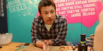 Џејми Оливер отвора нов ресторан во Англија