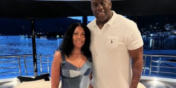 Меџик Џонсон со сопругата првпат на одмор во Црна Гора