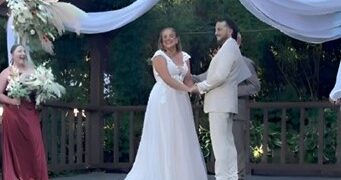 (Видео) Невеста на сопствената свадбата пред гостите призна дека е веќе мажена