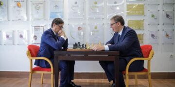 Пендаровски и Вучиќ одиграа партија шах, штета што заврши нерешено