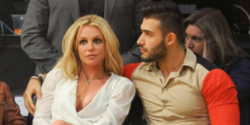 Бившиот на Бритни ја уценува со приватни видеа