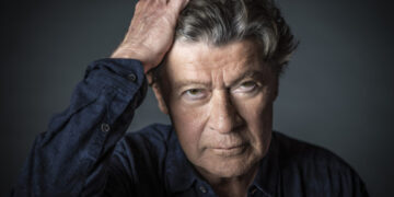 Почина канадскиот музичар Роби Робертсон