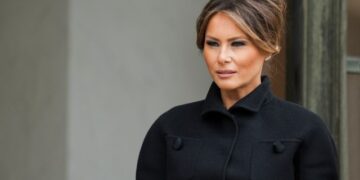 Меланија Трамп тајно менувала делови од предбрачниот договор со Трамп