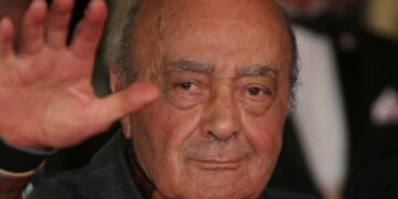 Почина египетскиот бизнисмен Мохамед Ал Фаед, 26 години откако неговиот син загина заедно со принцезата Дијана
