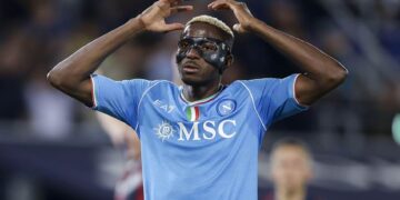 (Видео) Најдобриот фудбалер на Наполи ќе го тужи клубот затоа што го исмејувале на Тик Ток