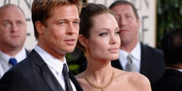 Бред Пит објави мејлови испраќани помеѓу Анџелина и рускиот милијардер кому актерката му го продаде својот дел од винаријата