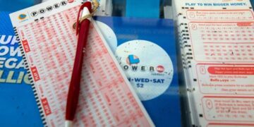 Американец освои освои џекпот од 1,7 милијарда долари, втората најголема добивка во светот