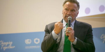 Шварценегер: Одгледуваме генерации на слабаци, младите мора да се борат и да проаѓаат низ болка