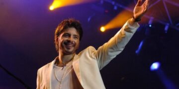 Црвени рози во Крушево за маратонците кои трчаа за Тоше