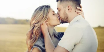 Хороскопски знаци кои немаат проблем да најдат партнер