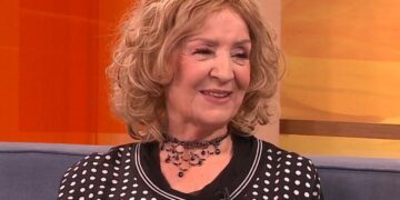 Лепа Лукиќ се збогуваше со публиката: во Белград го одржа последниот концерт во нејзината кариера