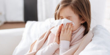 Студијата покажа колку долго децата со омикрон се заразни