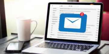 Meјл за министерот