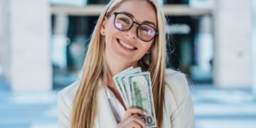 Пет хороскопски знаци се вистински финансиски генијалци, никој не управува со парите подобро од нив