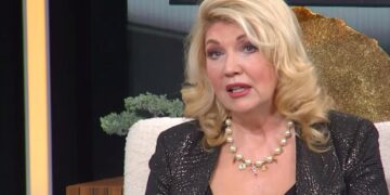 Сузана Манчиќ откри која српска пејачка прва вгради силикони: „Бев воодушевена од нејзината интервенција“