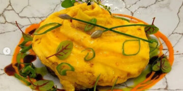 Торнадо-омлет е хит: Како од едноставен појадок да направите спектакл!