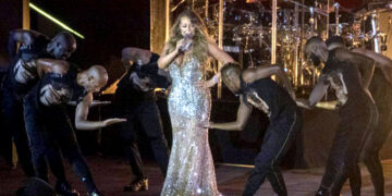 Божиќ не е целосен без Мараја Кери