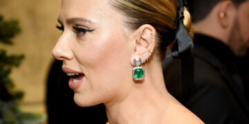 Скарлет Јохансон во совршено празнично издание